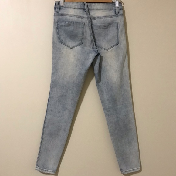 Eighty Two Light Blue Ripped Jean - Picture 2 of 2